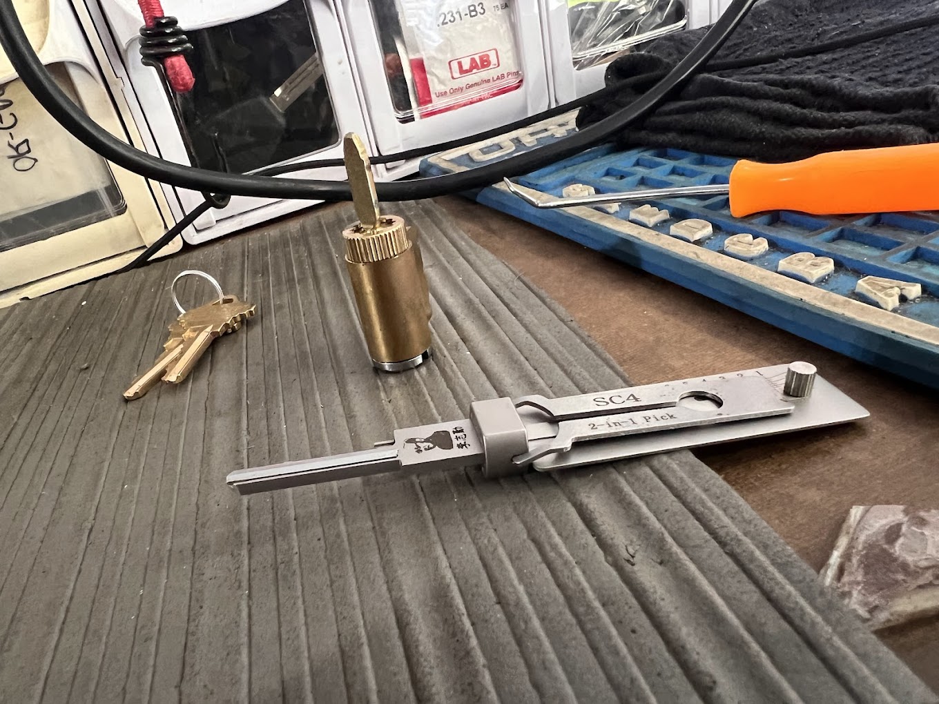 unlock car door psl - Treasure Coast Locksmith